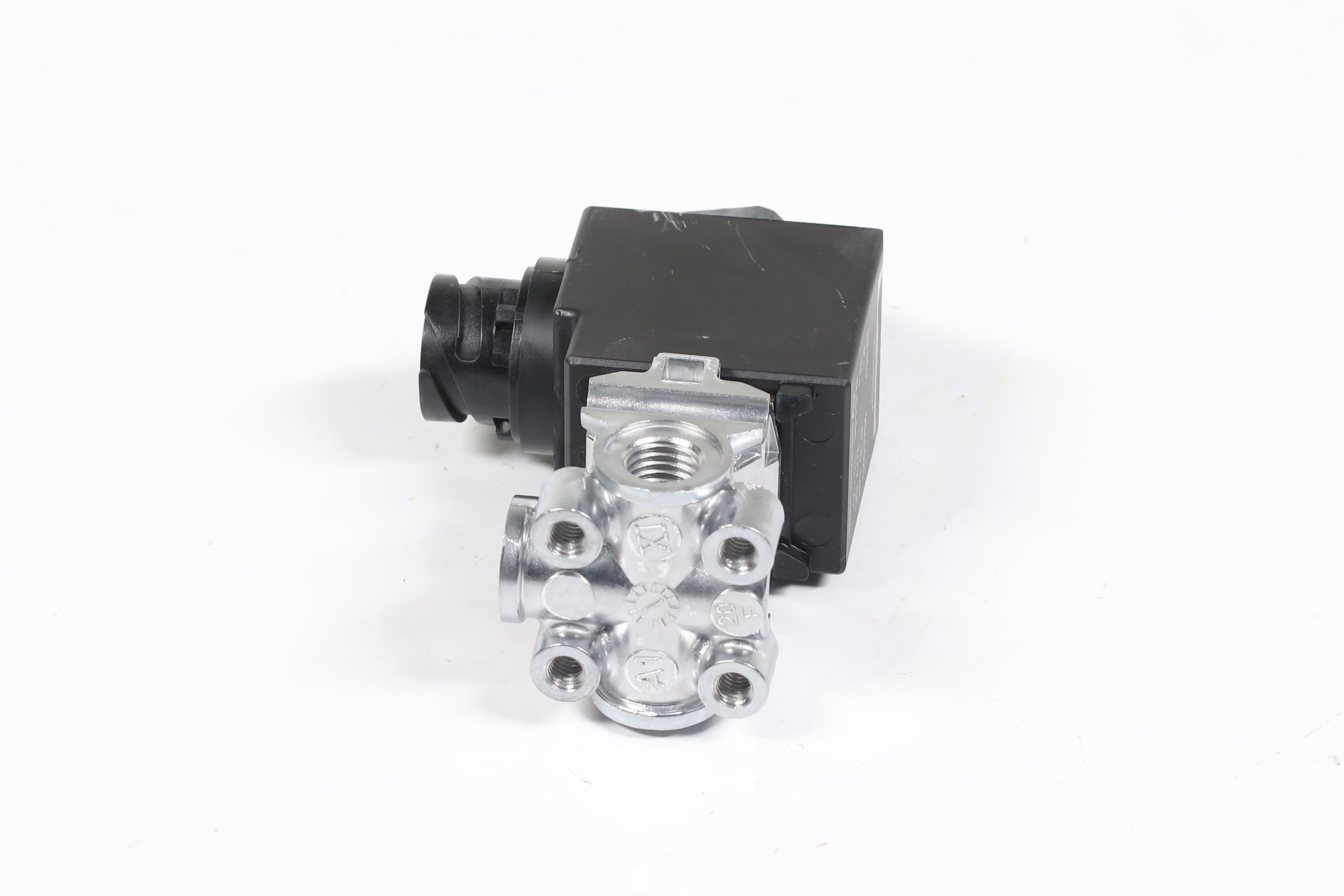 productPage.gallery.imageAlt 3